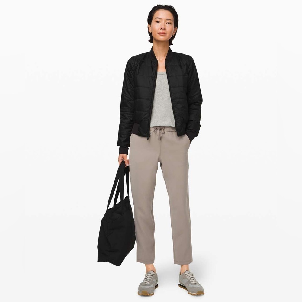 Lululemon On The Fly Joggers, size 2